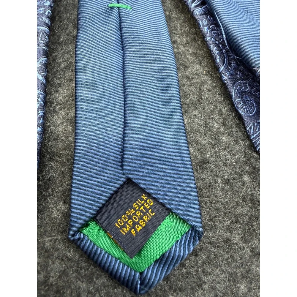 Tommy Hilfiger Mens Blue Paisley Silk Necktie Classic Business Formal Tie